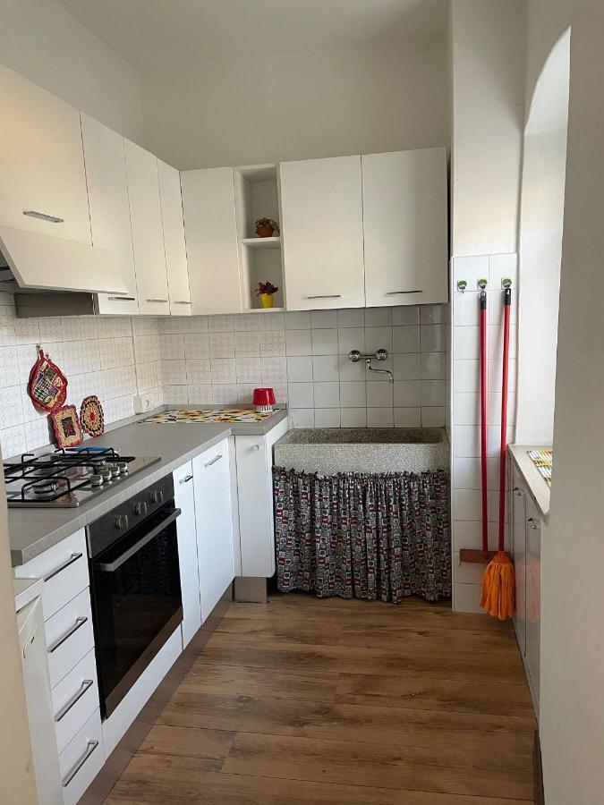 Casa Zanoni Apartment Torbole Sul Garda Екстериор снимка