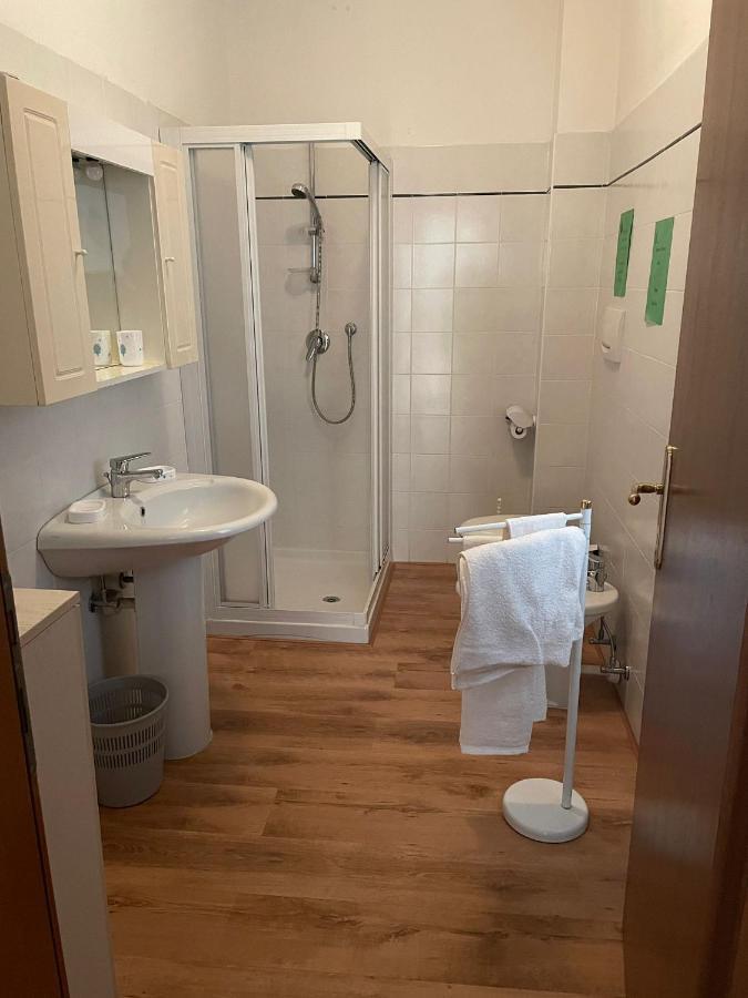 Casa Zanoni Apartment Torbole Sul Garda Екстериор снимка