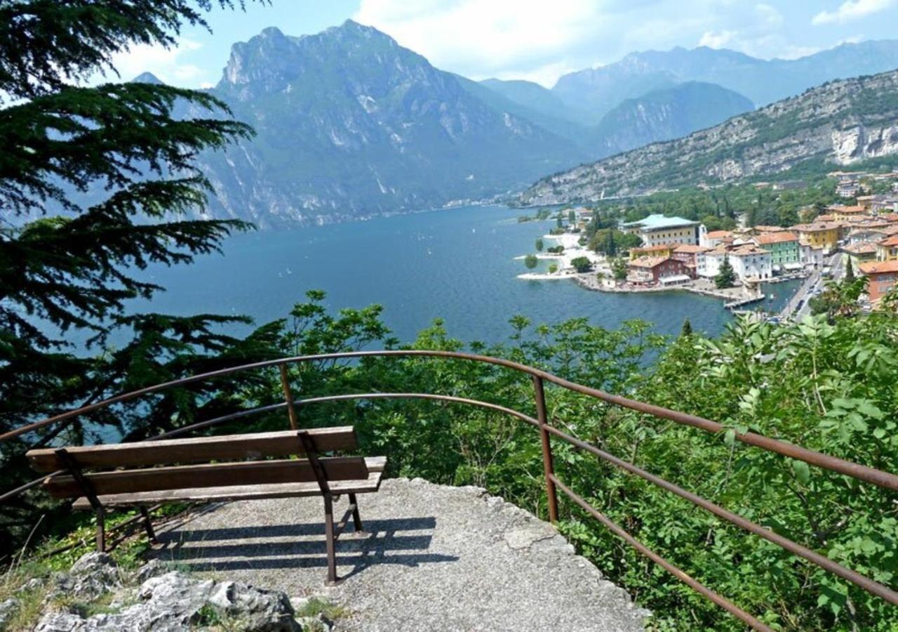 Casa Zanoni Apartment Torbole Sul Garda Екстериор снимка